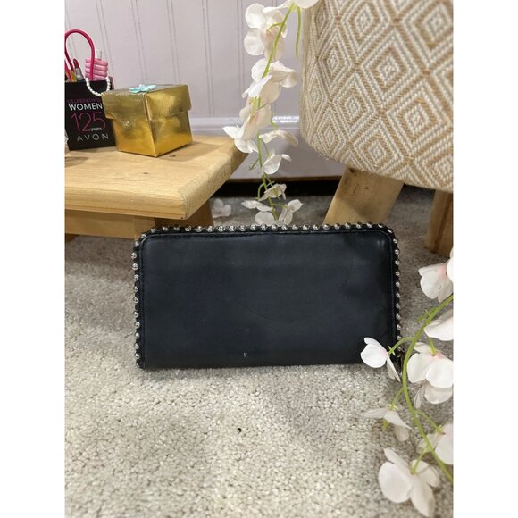 Black Studded Leather Wallet With Zipper & Multiple Compartments Charming Charli - Picture 10 of 10